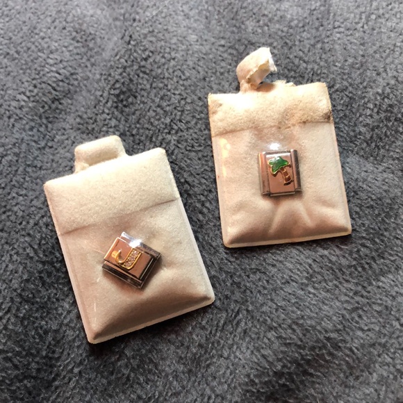 Vintage charms - Picture 1 of 3